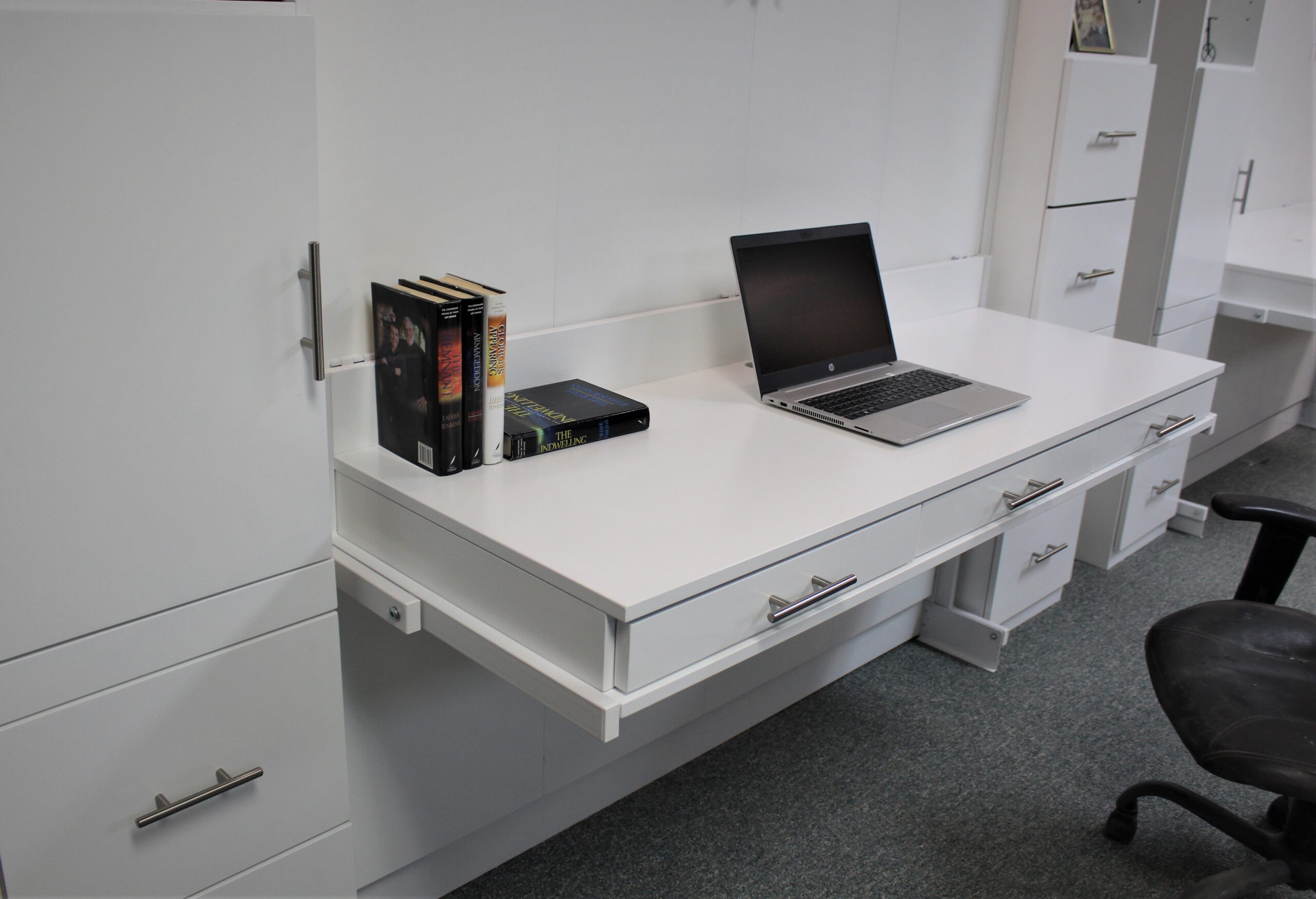 White Alpine Desk