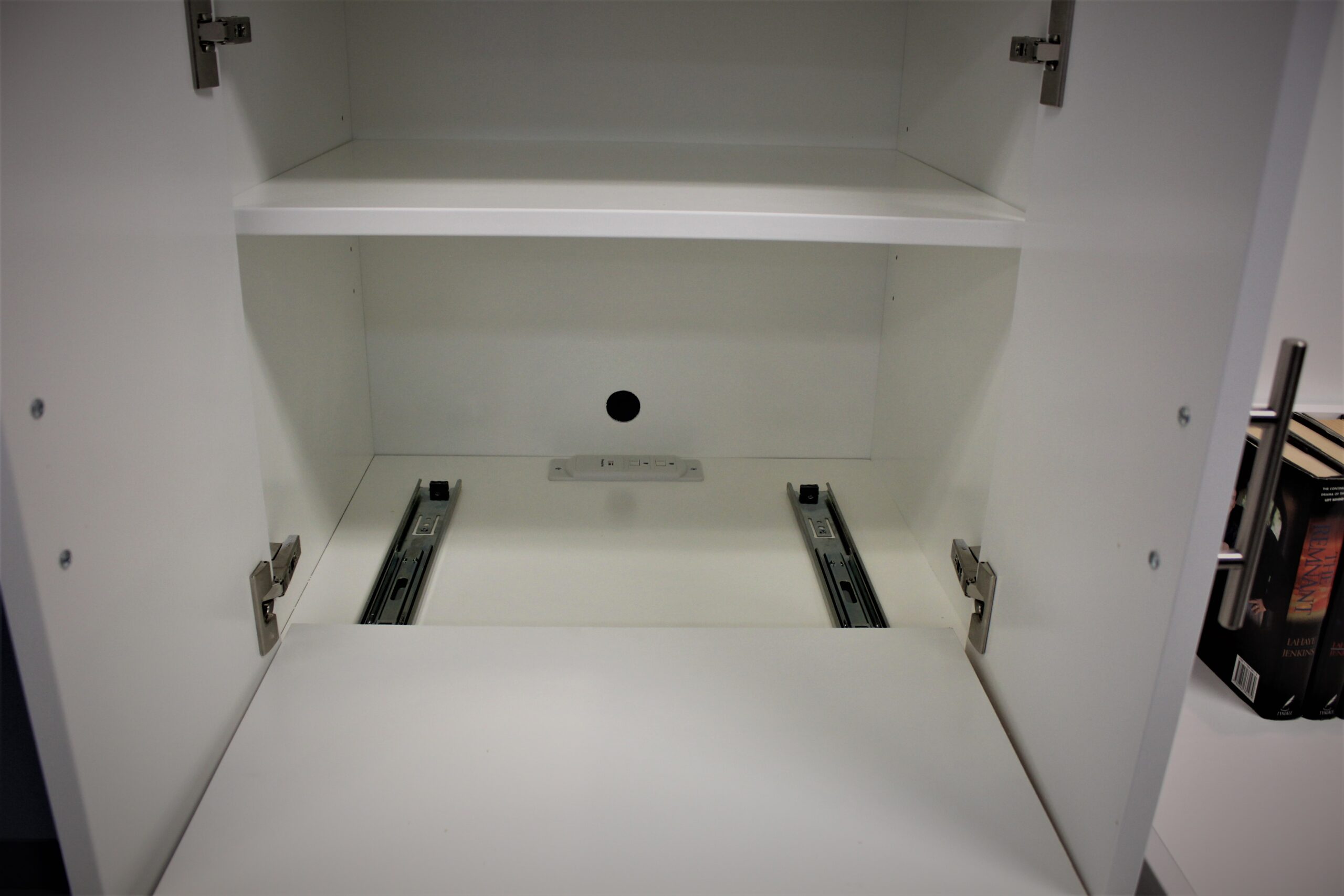 White Alpine with Upper Bookcase Bookcase Charging Station