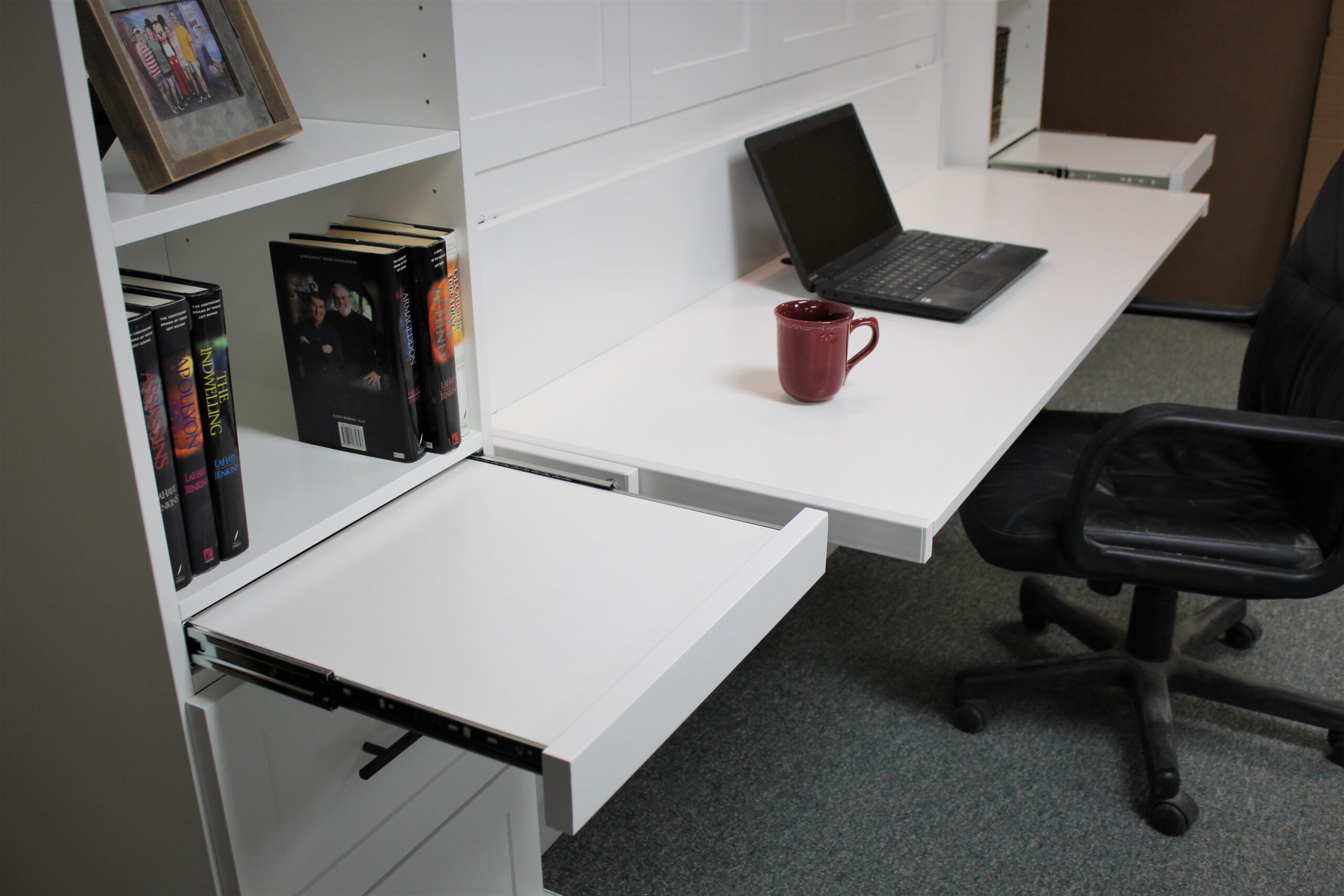 Templeton Murphy Bed Drink Tray Closed