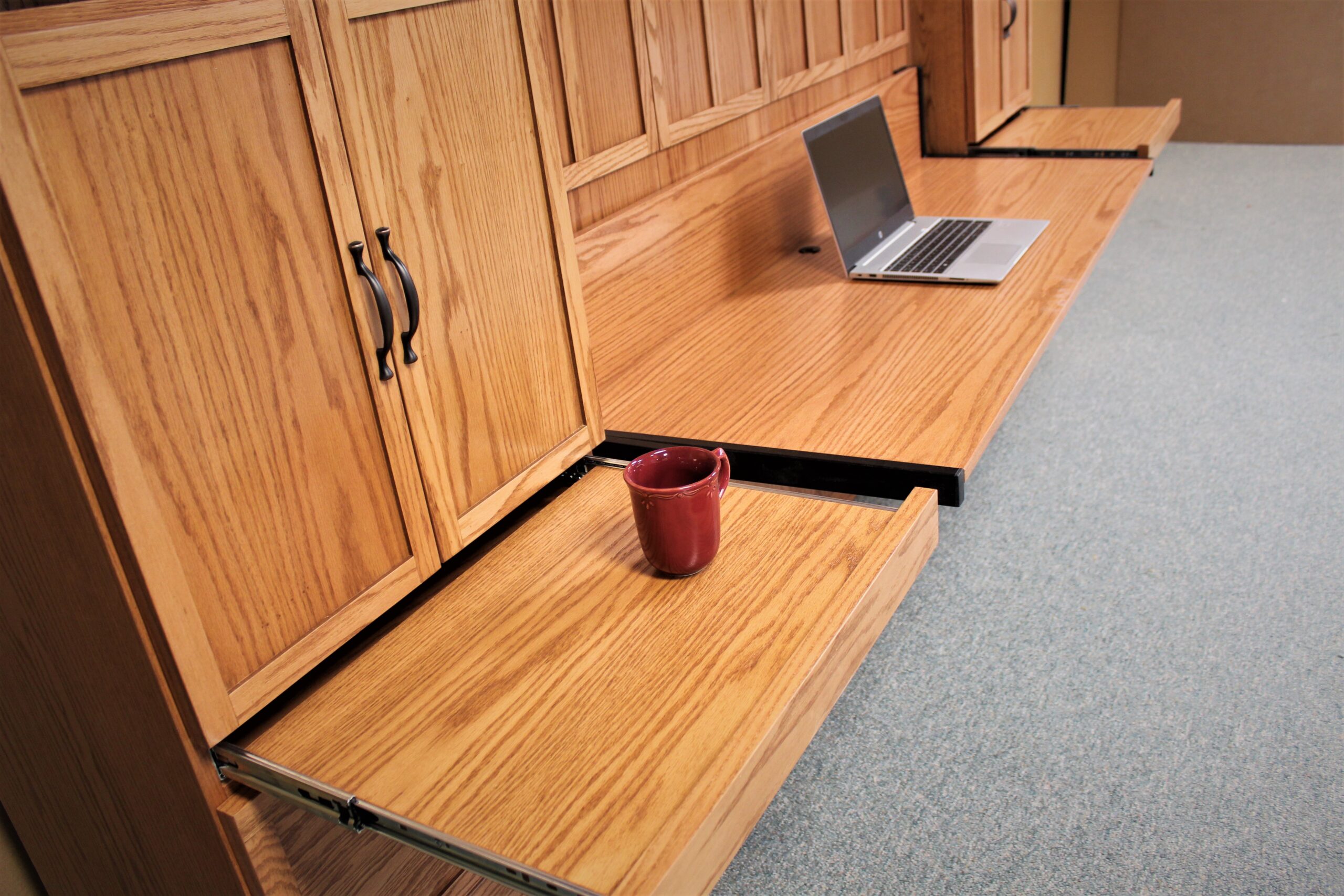 FLW Murphy Bed Drink Tray Closed