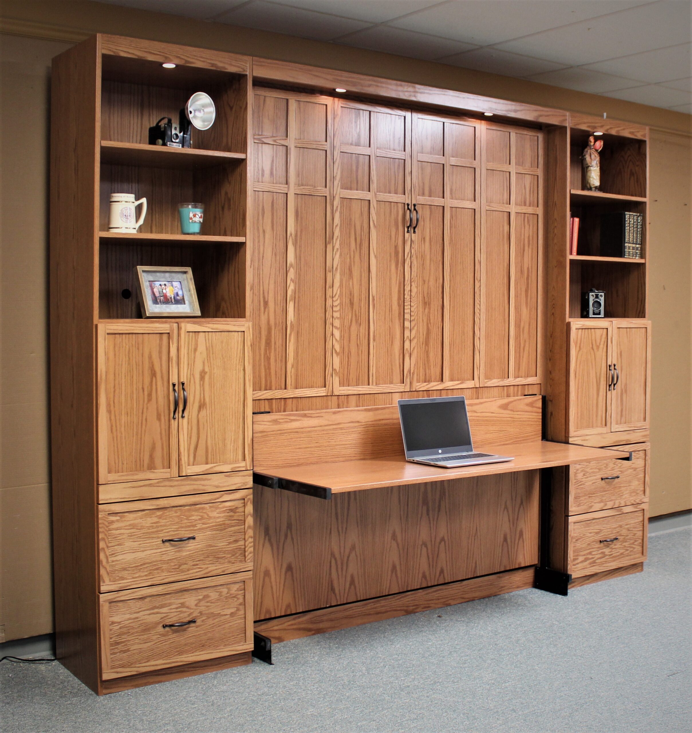 FLW Murphy Bed Side Closed