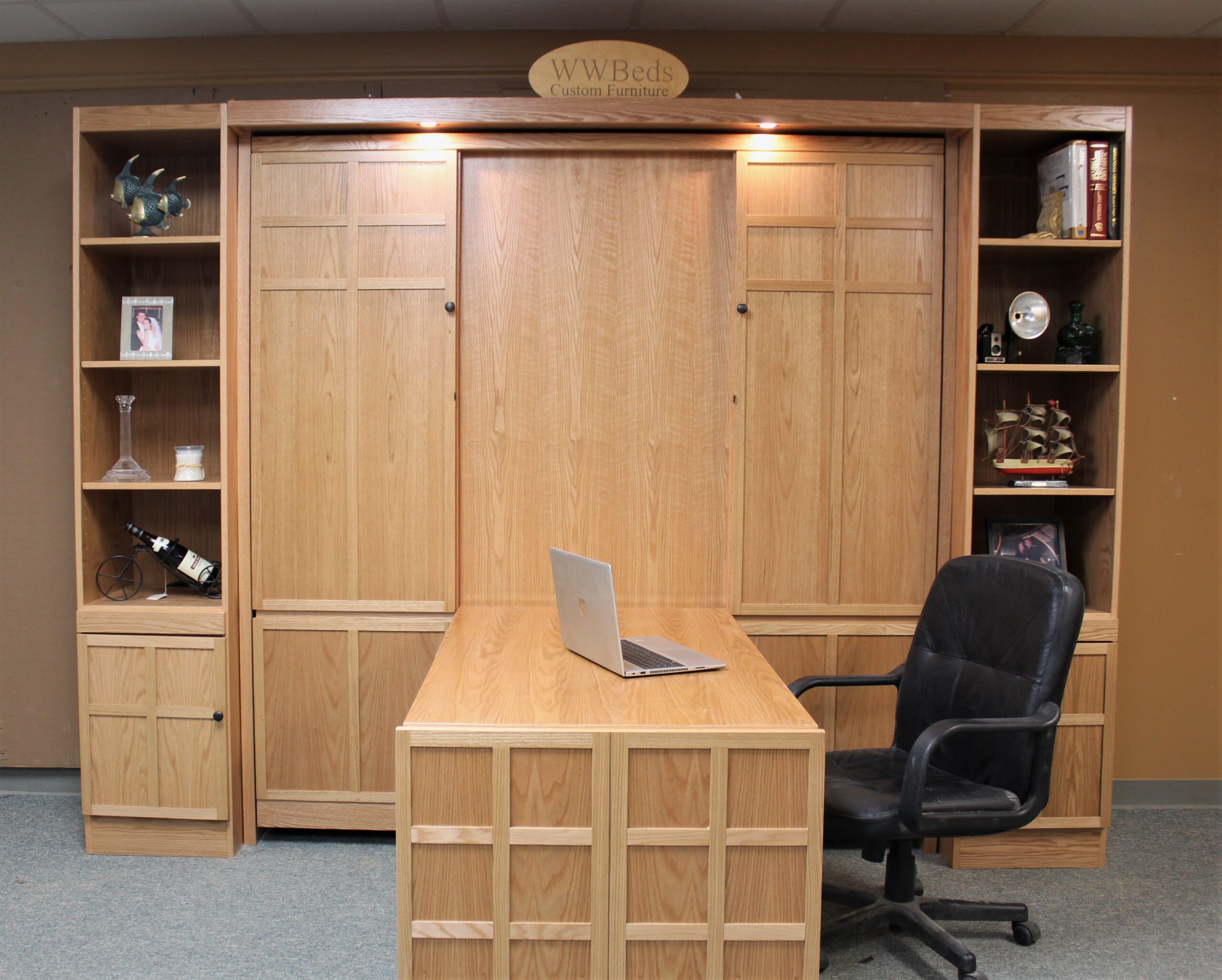 FLW Murphy Bed Font Desk Open