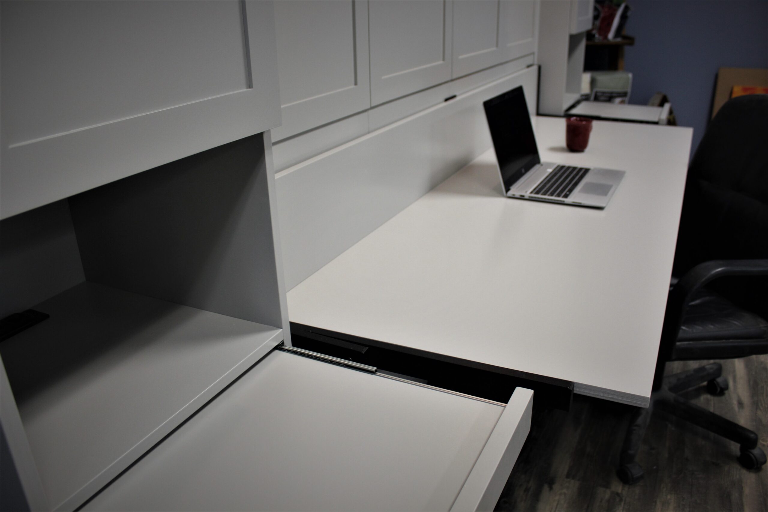 Templeton Murphy Bed Drink Tray and Desk