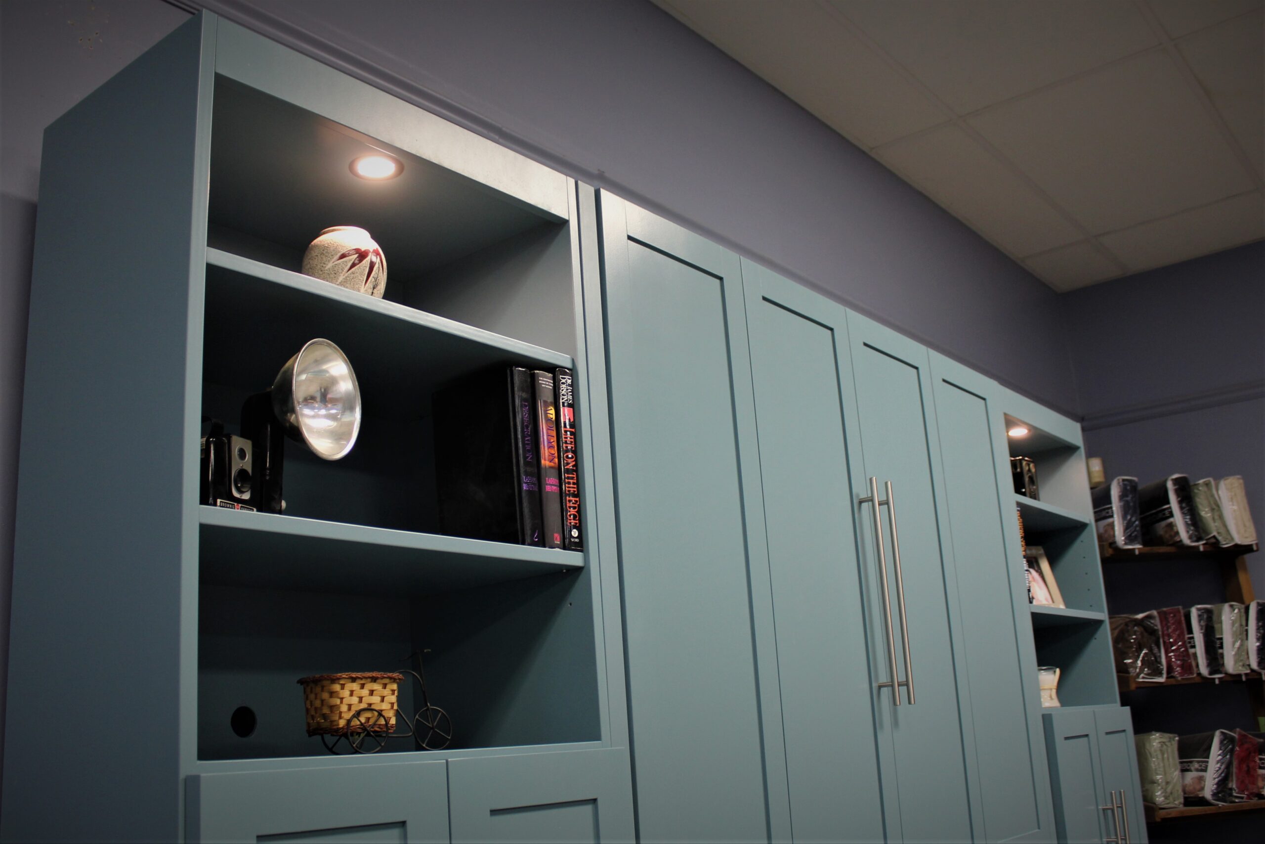 Templeton Murphy Bed Bookcase Lights and Face