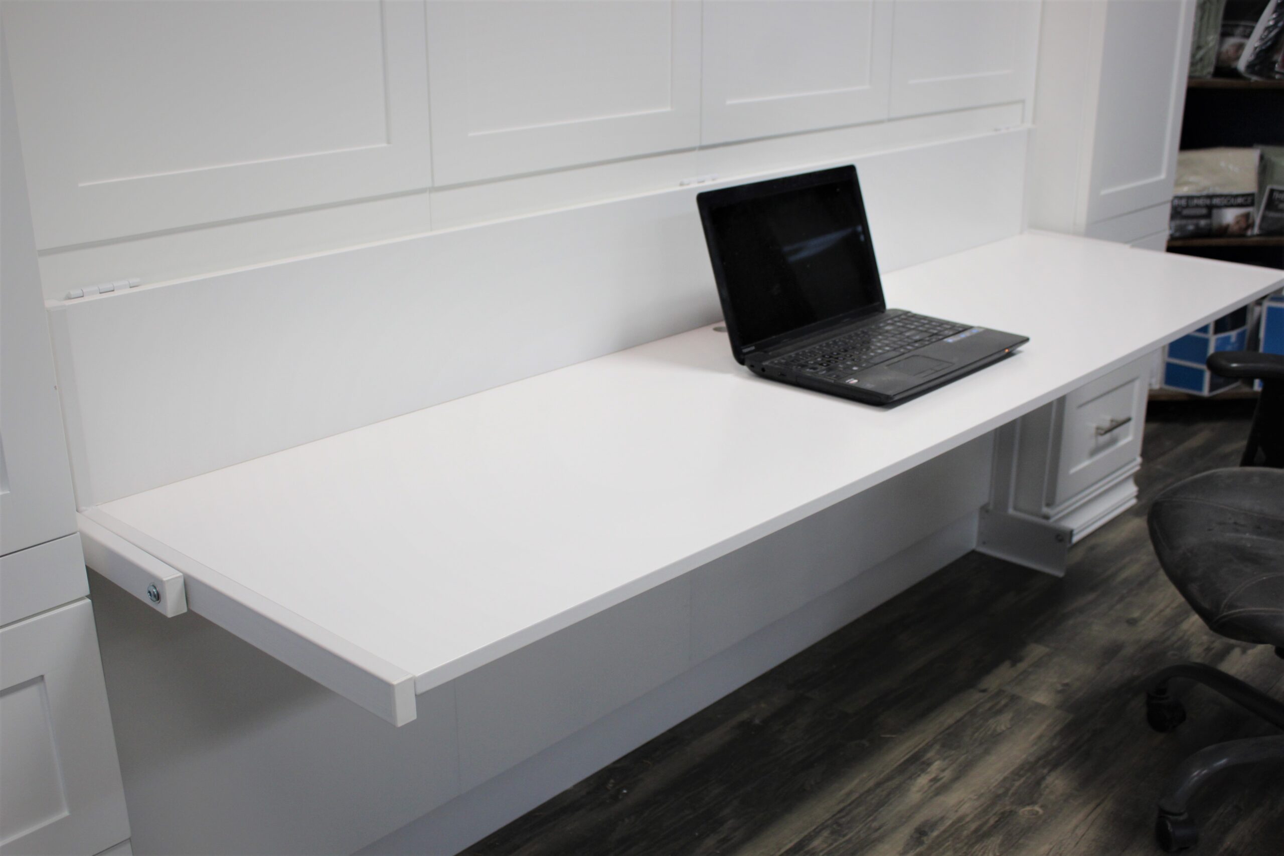 Templeton Murphy Bed Stay Level Desk