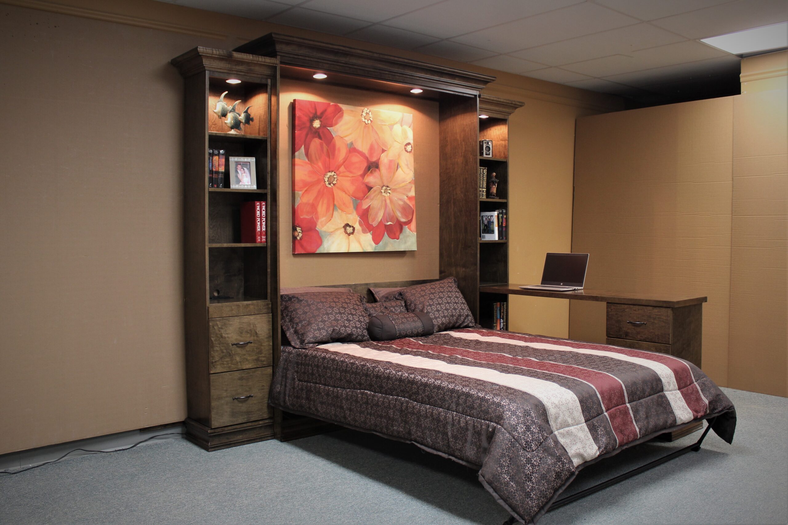 1120-1121 Emberling Side open