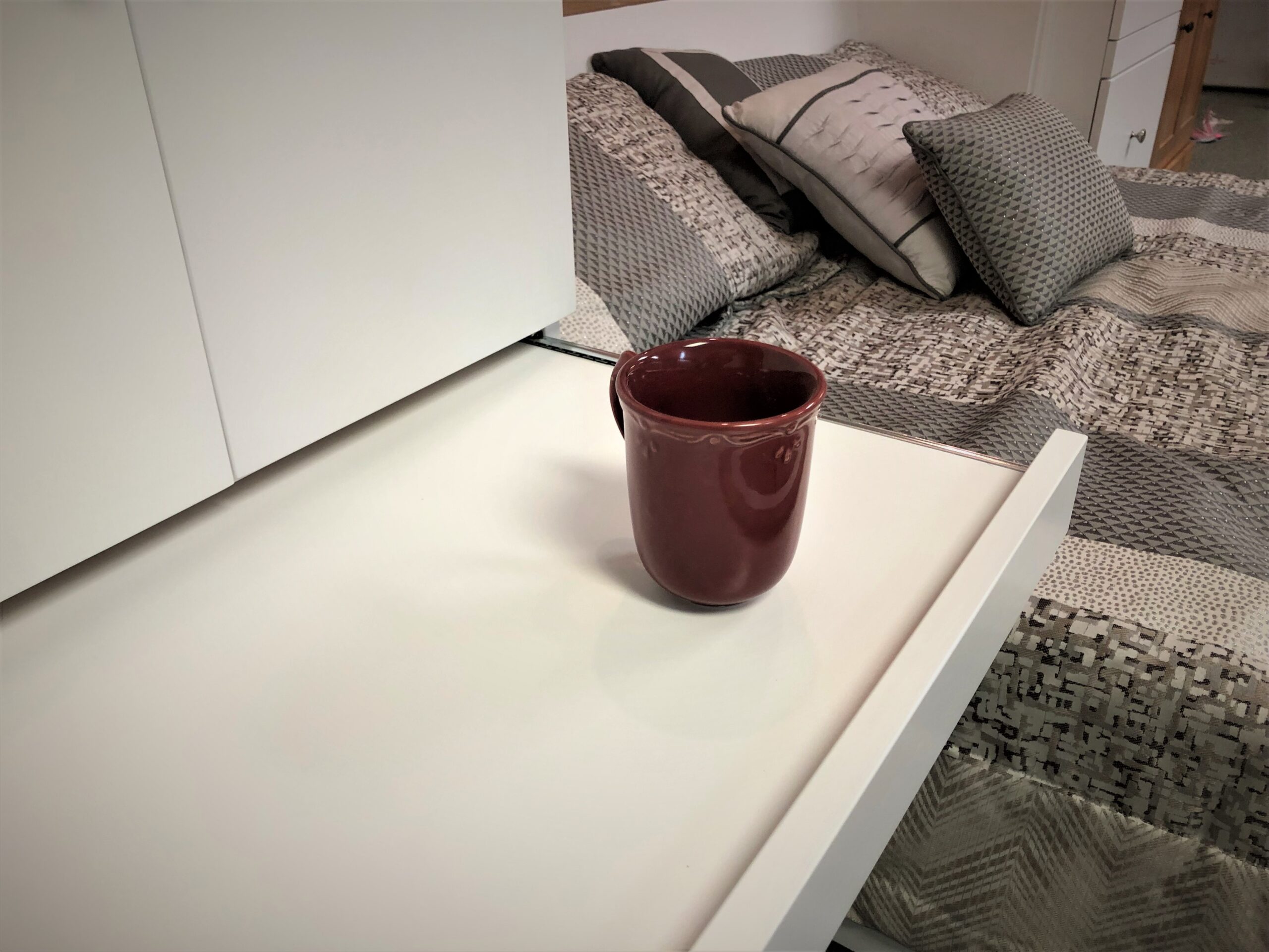 121-0222 Alpine drink tray