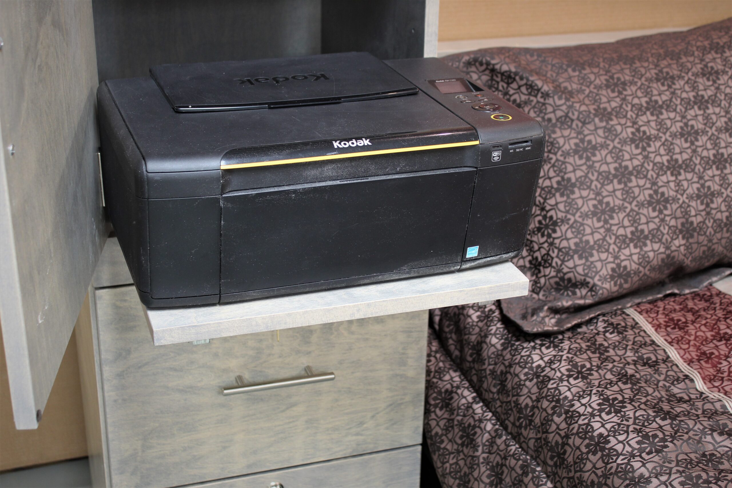 121-1121b Manhattan printer pull-out