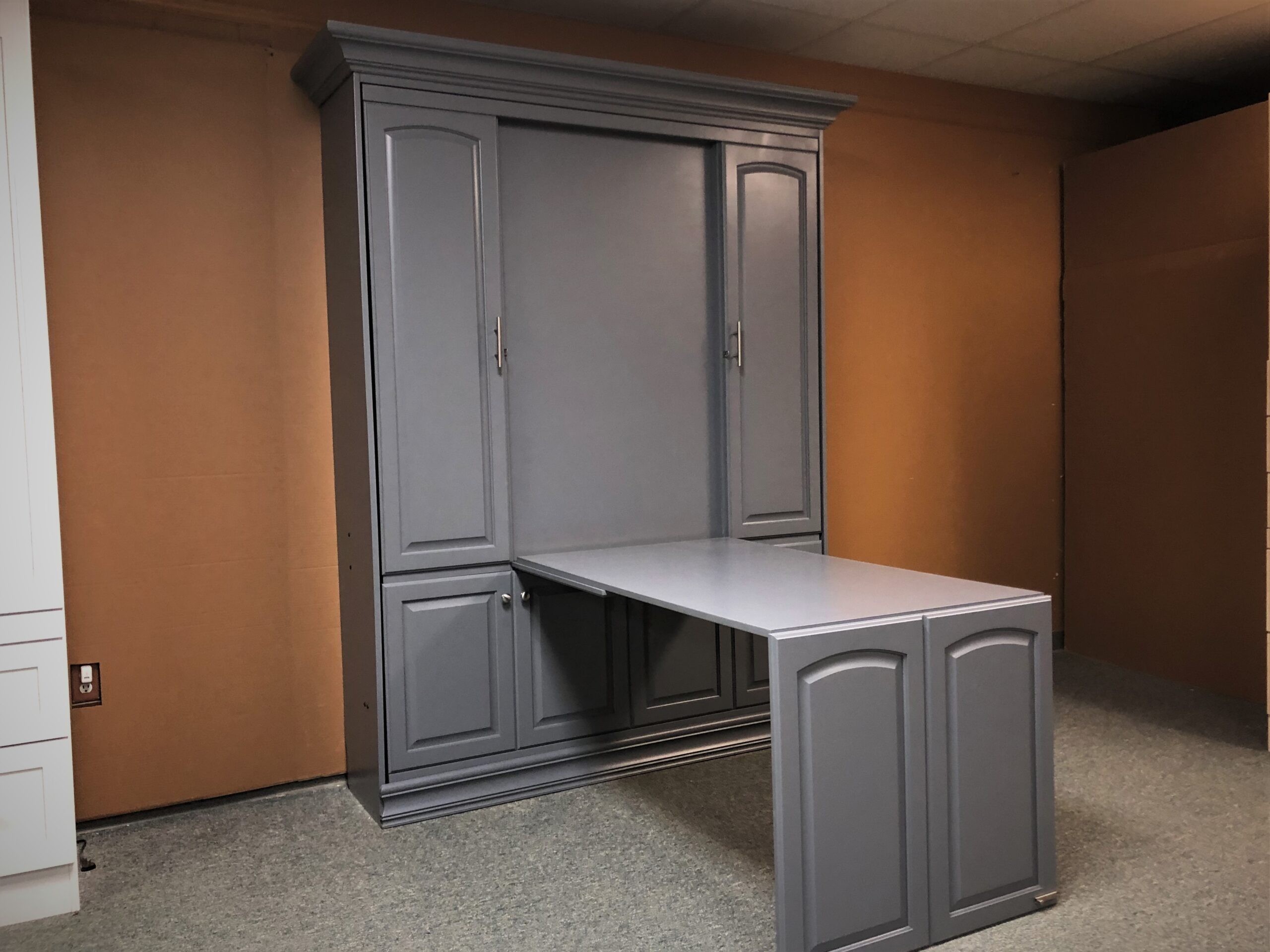 Smithsonian with Inset Desk Side View Inset Desk