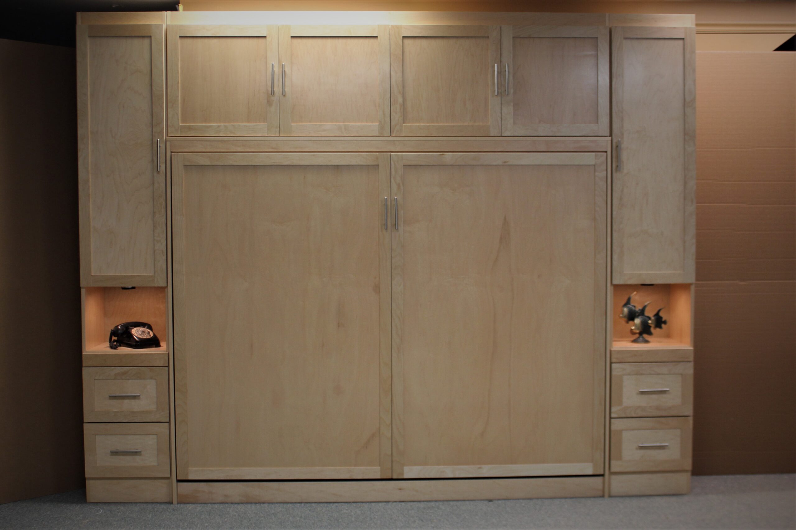 1214-1221 Richmond front view closed