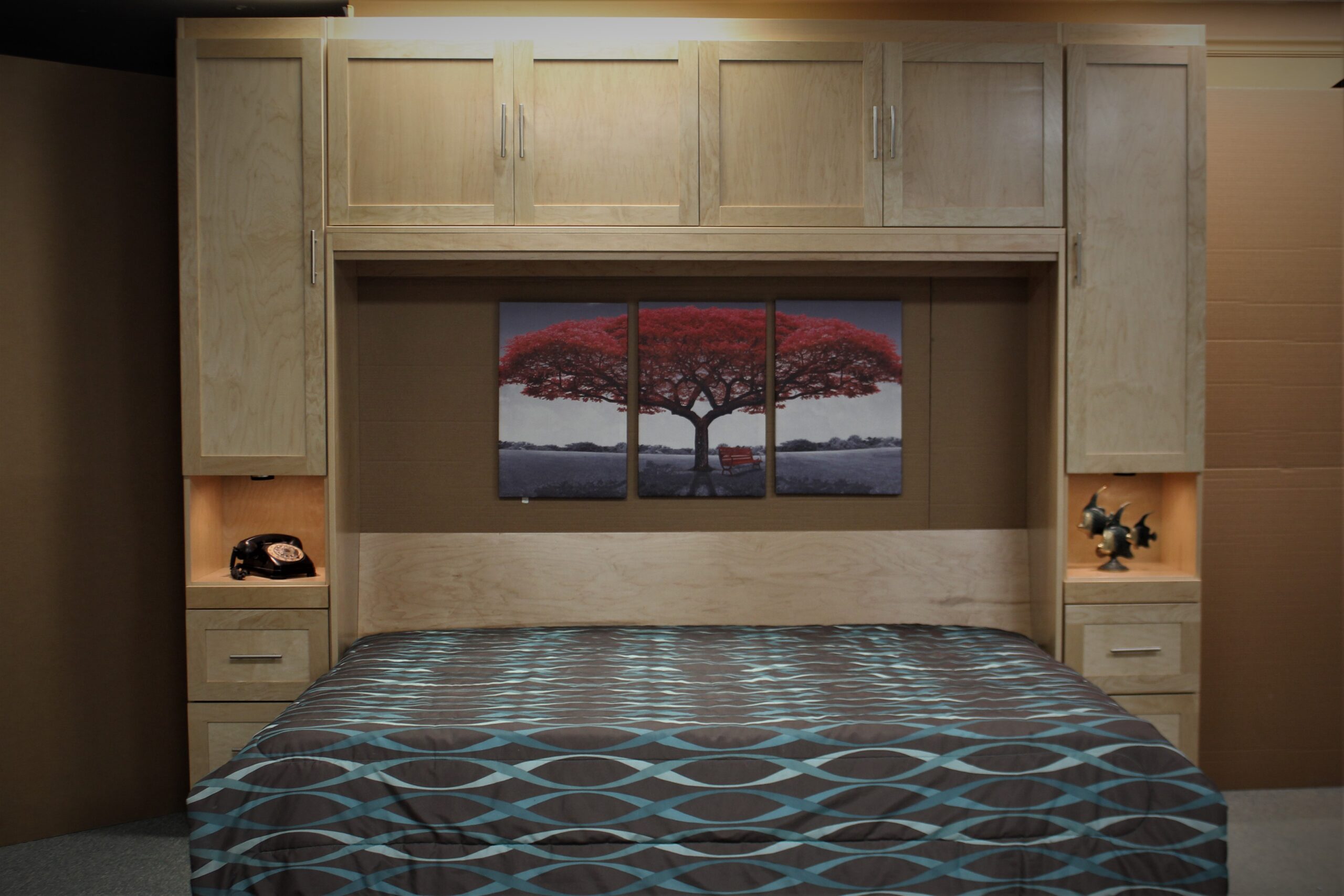 1214-1221 Richmond front view open