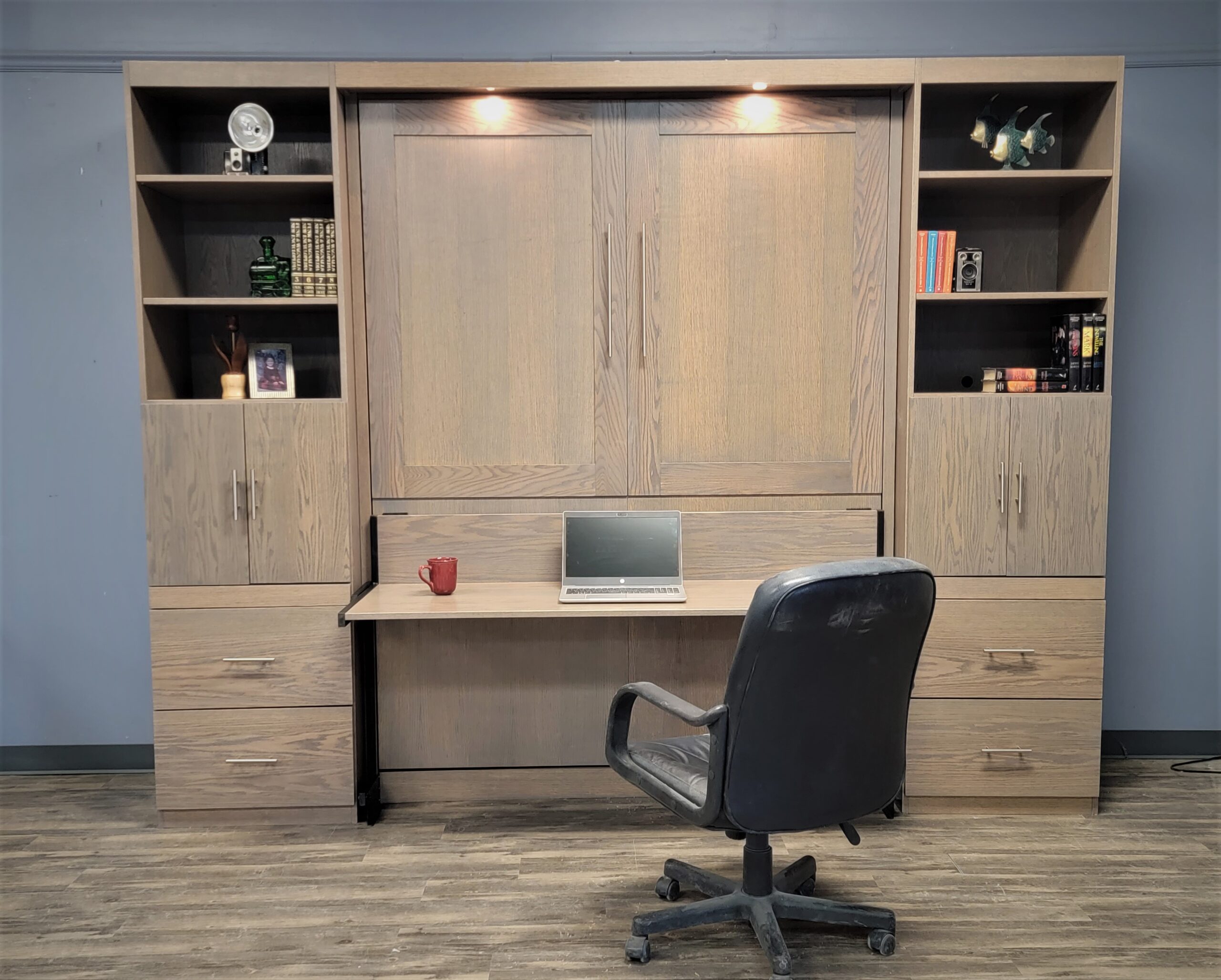 1222-0222 Ginsburg closed front view