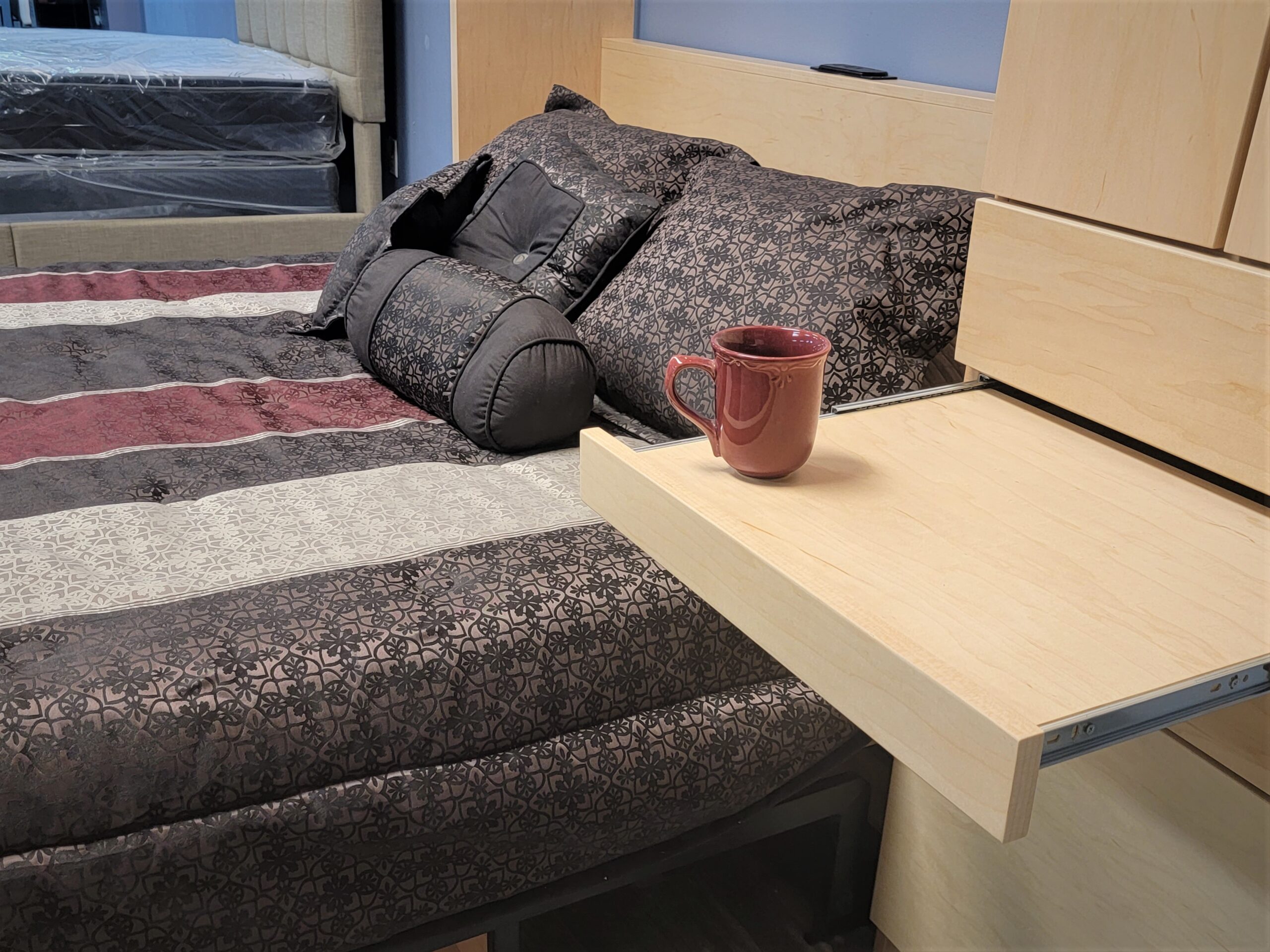 Natural Maple Ginsburg Pullout Drink Tray