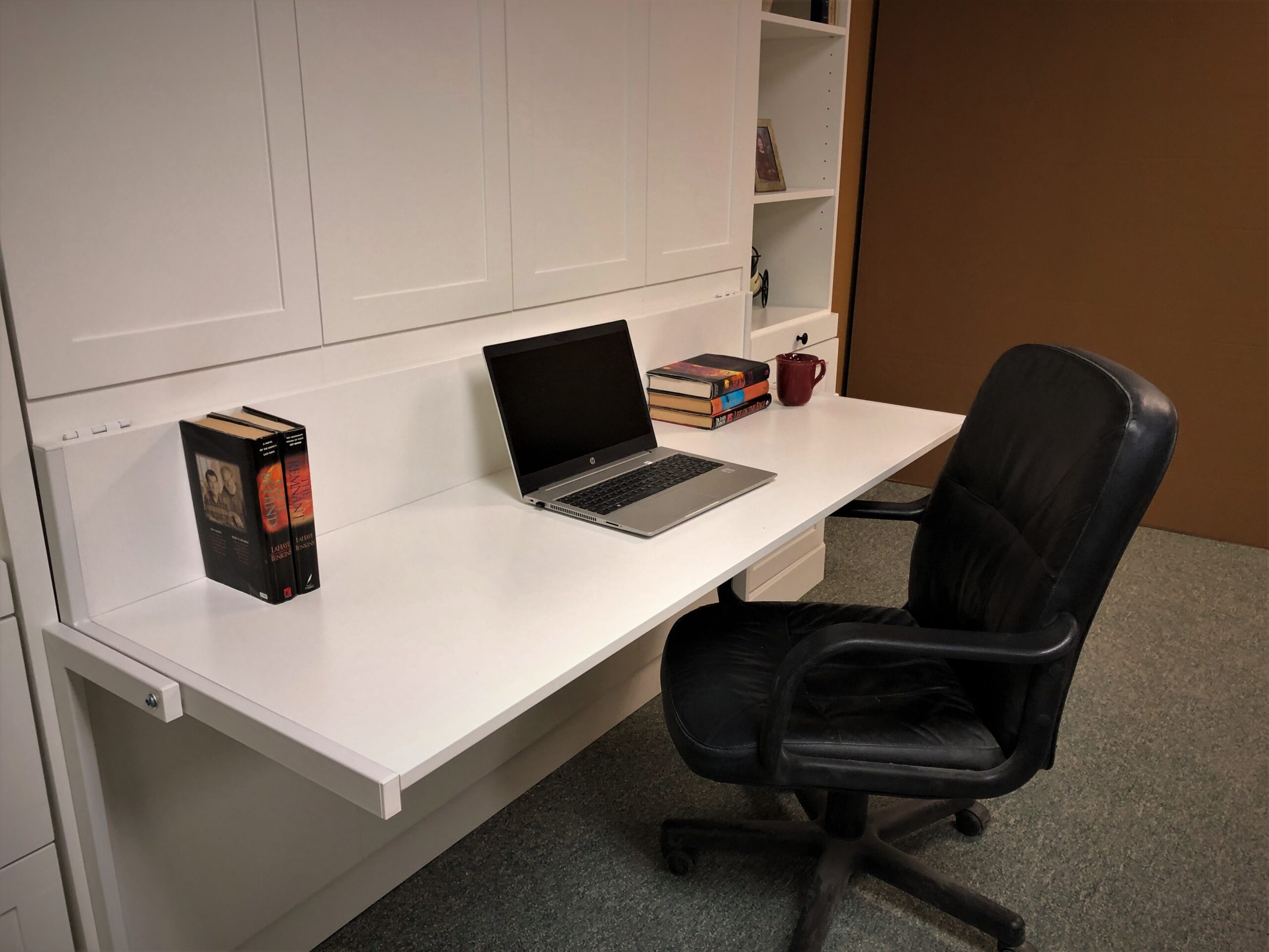 123-0222b Templeton Stay Level Desk