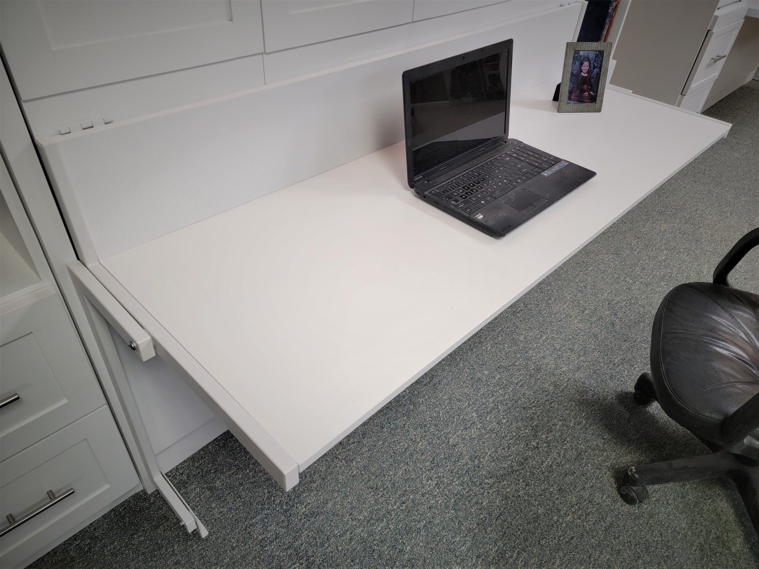 123-0322 Templeton Desk