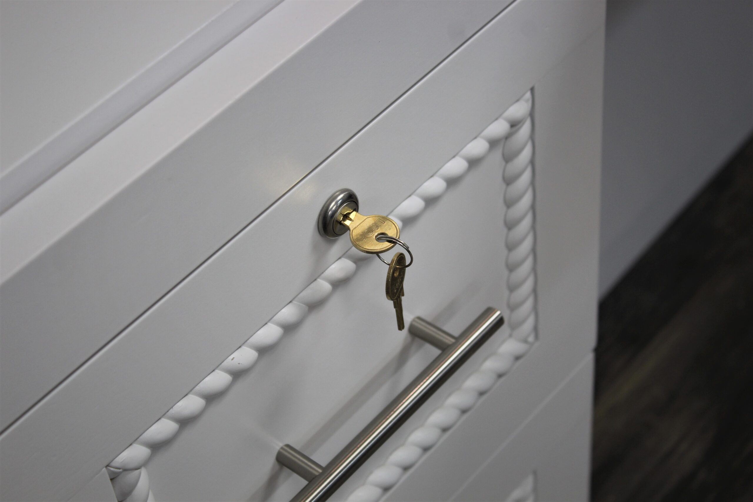 123-1121b Bella file drawers