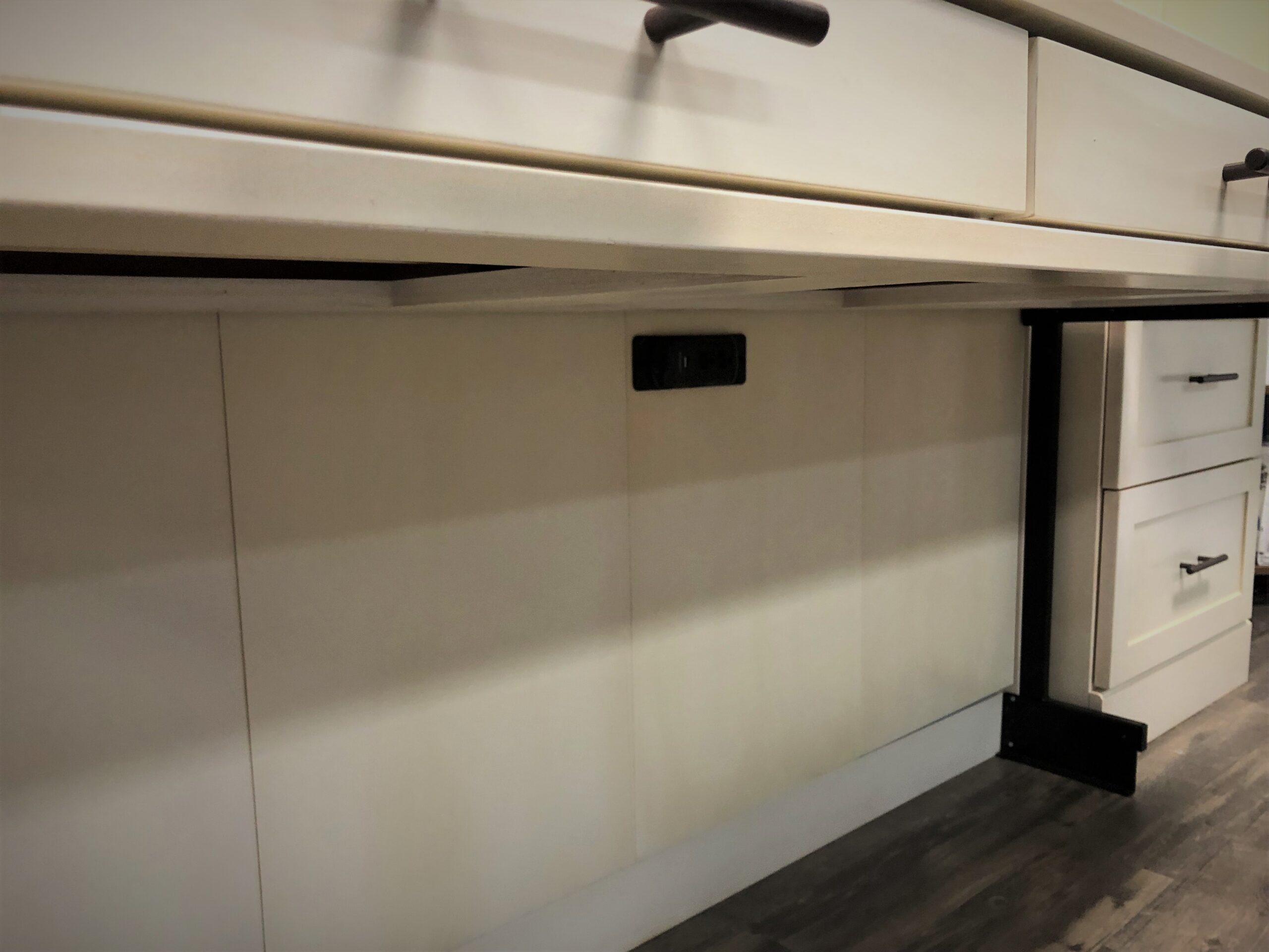 Designer Glaze Templeton Under Desk Charging Station