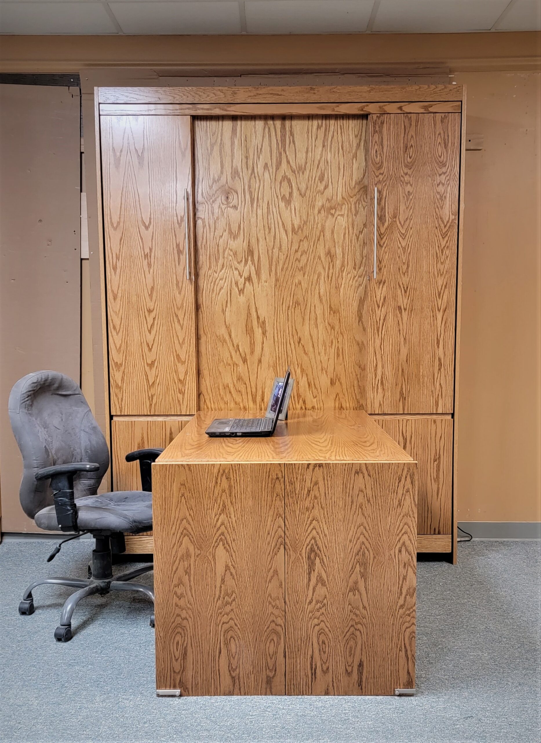 131-0122 Brooklyn desk open front view