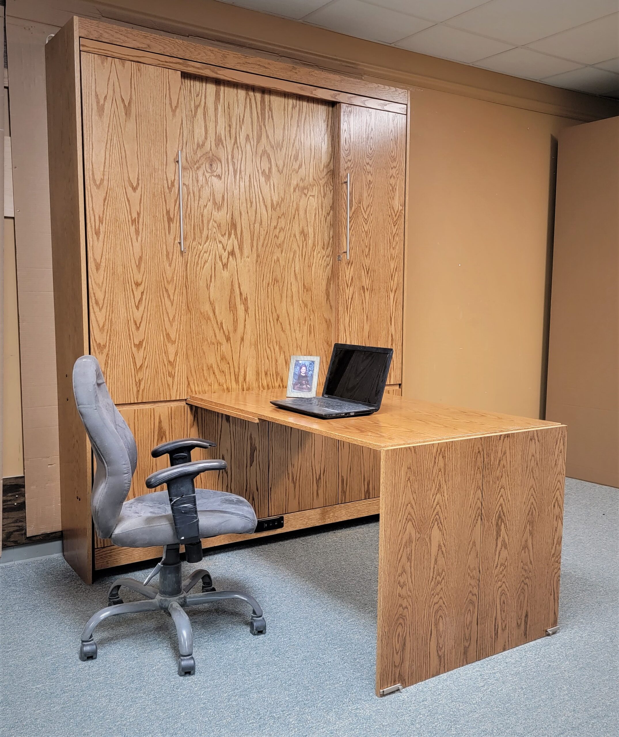 131-0122 Brooklyn desk open side view