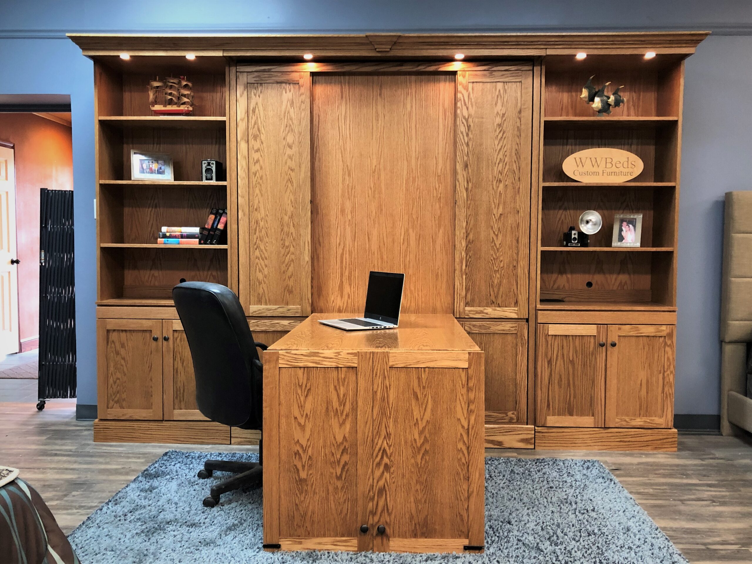 1320-0322 Shaker desk open front view