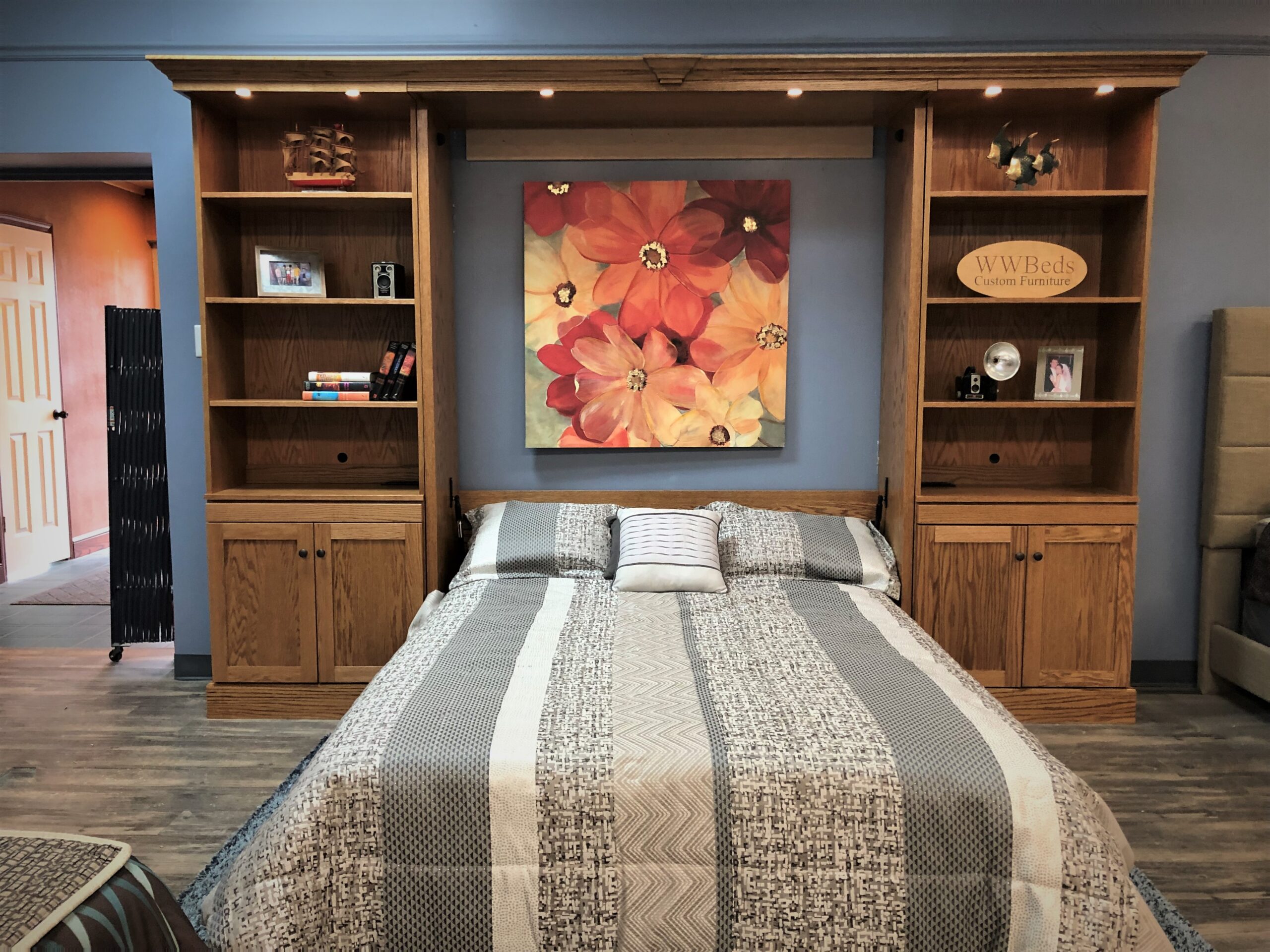 1320-0322 Shaker open front view