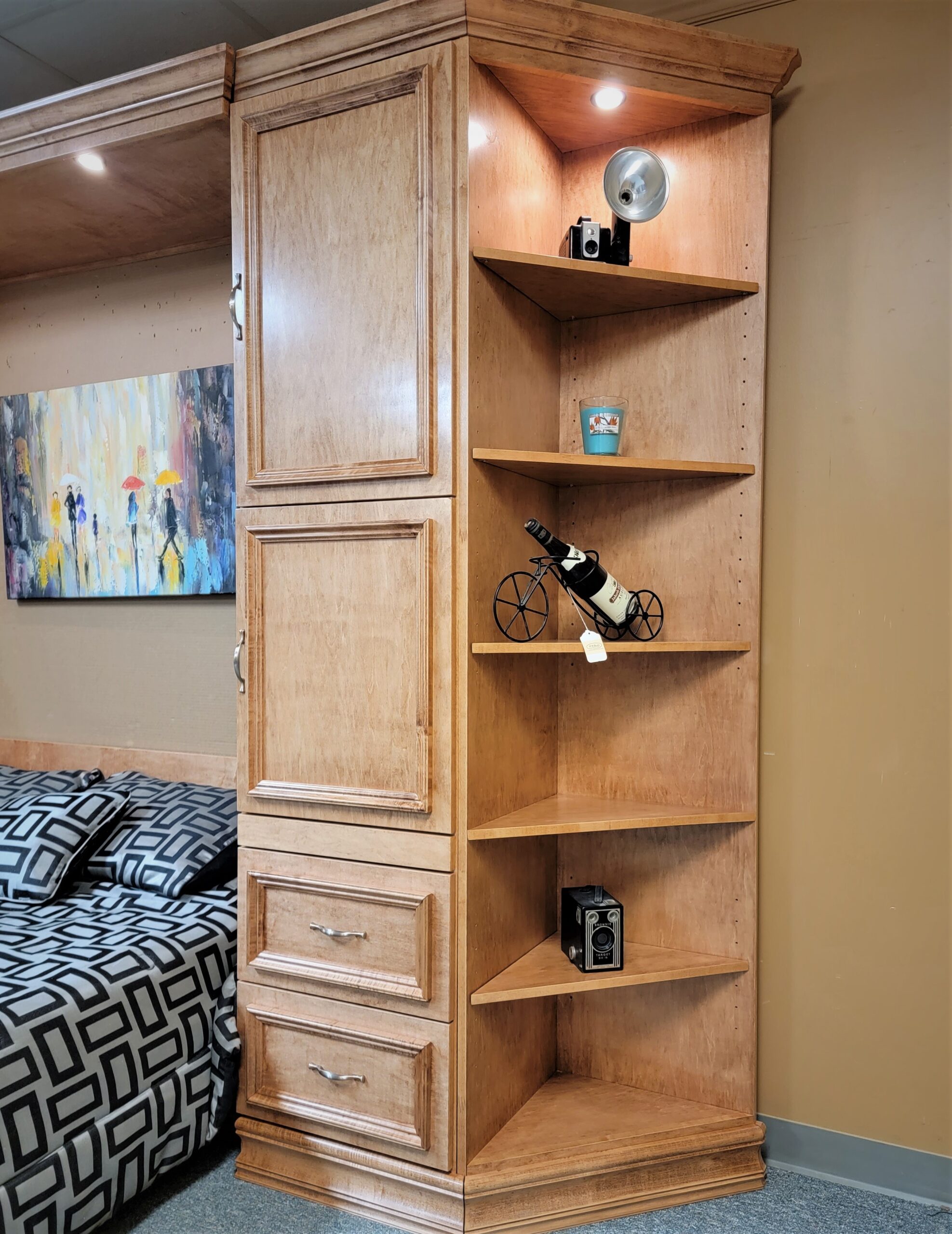 137-0222 New Yorker corner bookcase