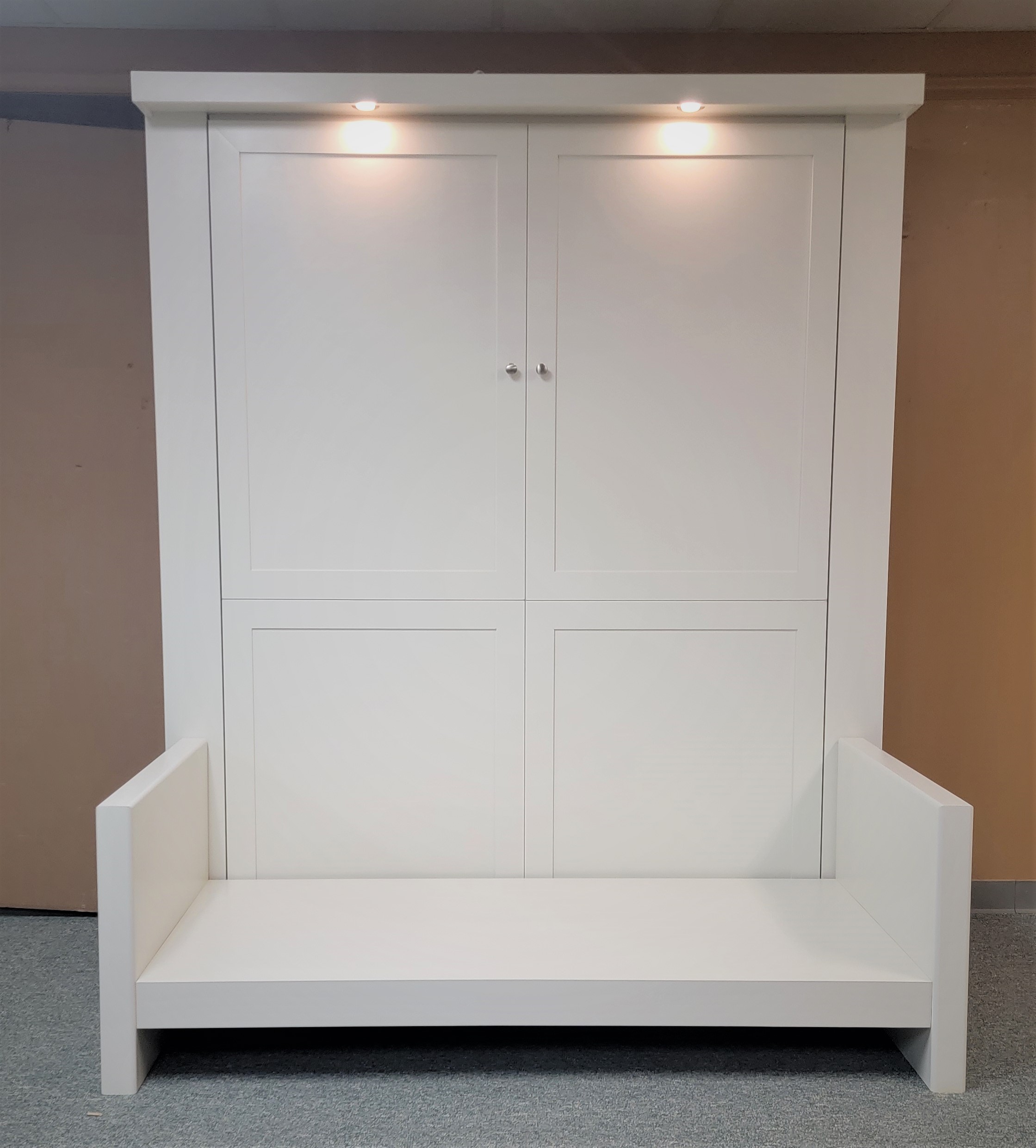 155-0222 Marriott closed front view w/o cushions