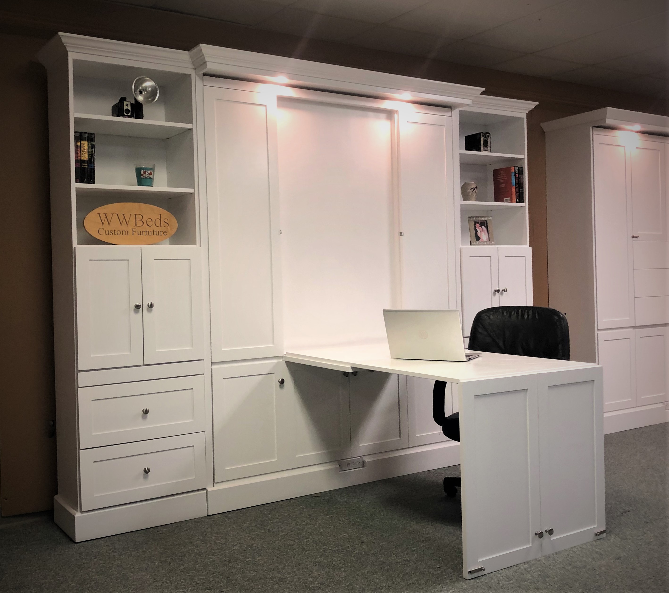 1320-0622 Shaker desk down from side view