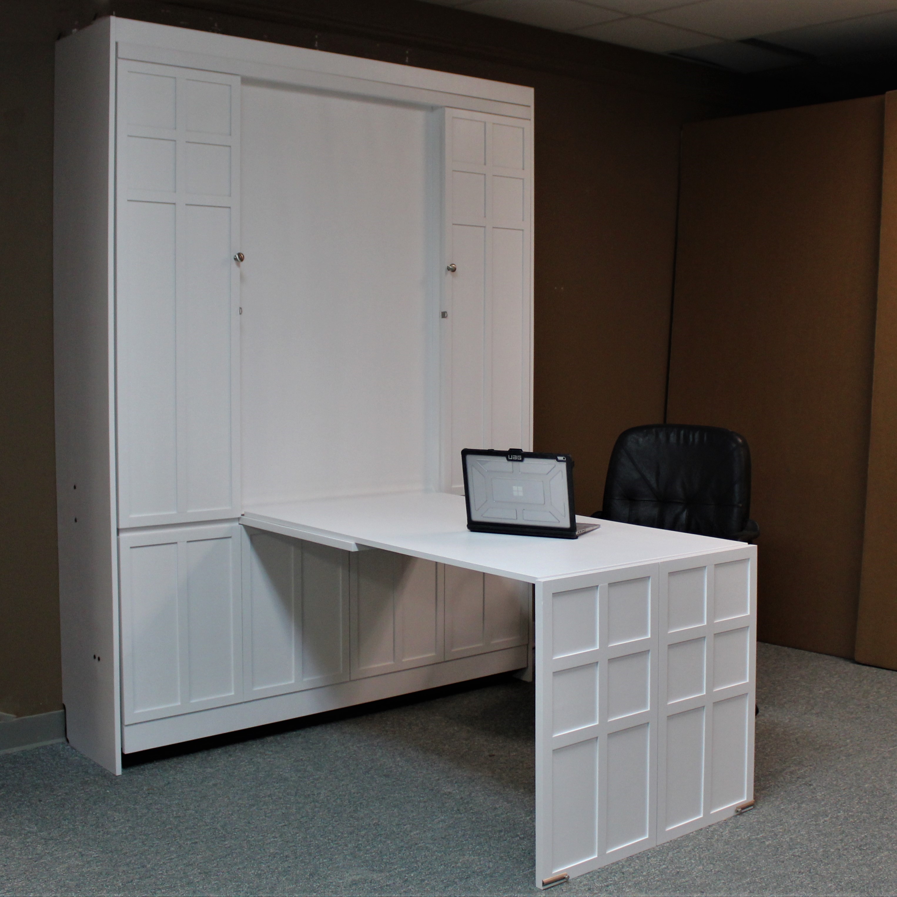 Frank Lloyd Wright Murphy bed in White